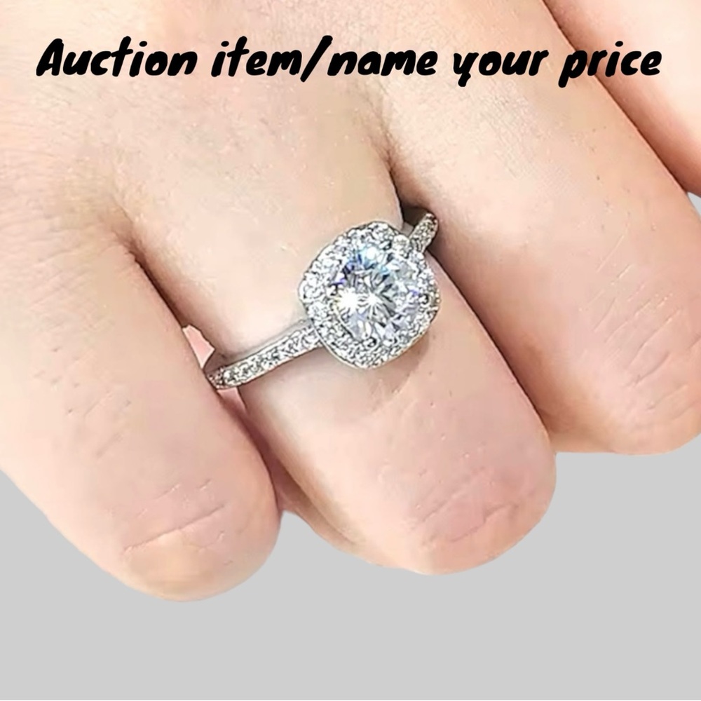⌛️Auction: Square Cut Moissanite White 5A+ Zircon 925 Sterling Silver Ring - Picture 2 of 4